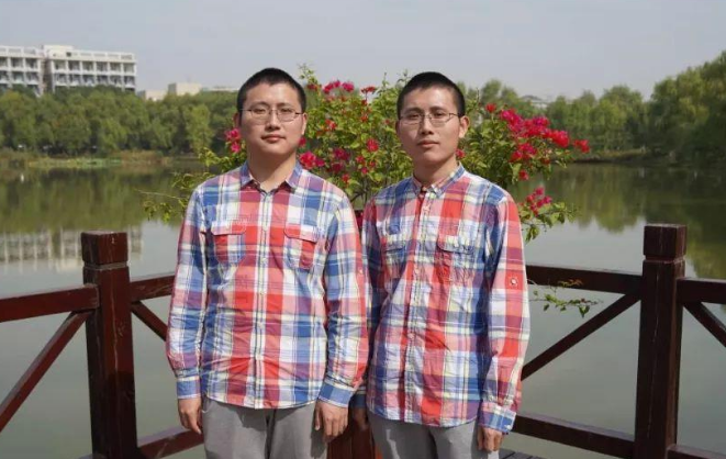 他们是湖北农村双胞胎学霸，谢绝清华与中科院邀约，共留武汉