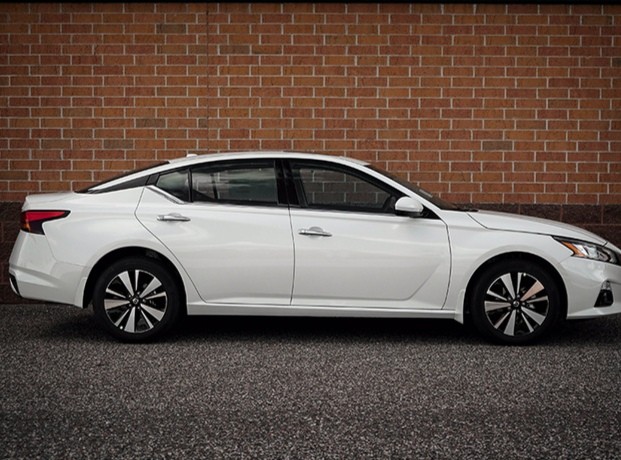 2022款日产天籁曝光25升引擎awd新外观比雅阁还精致