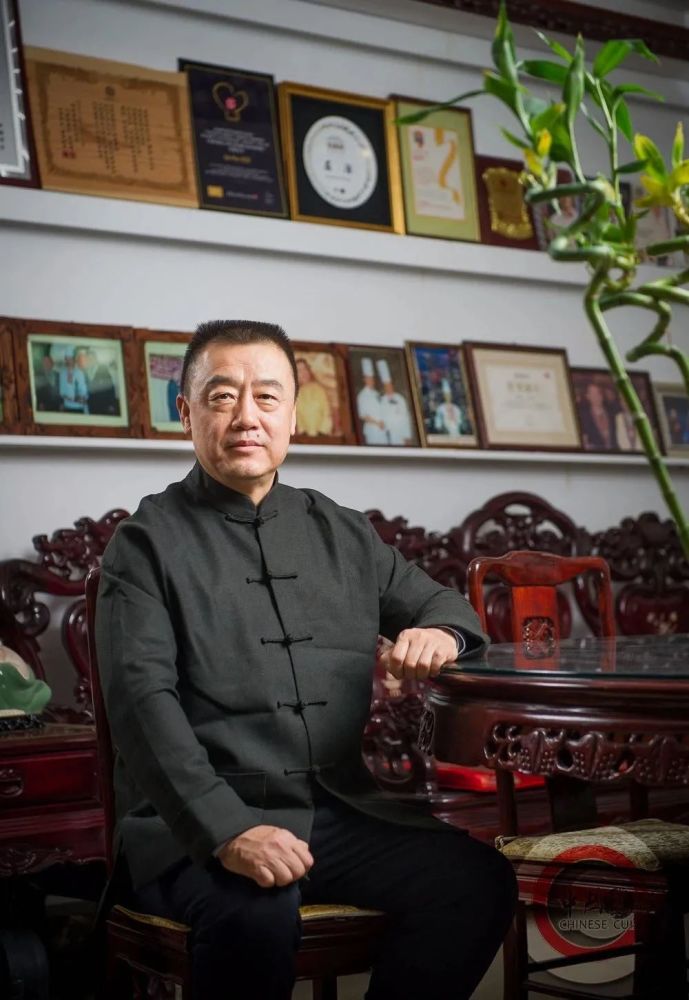 致青春周元昌屈浩侯新庆他们有话对青年说