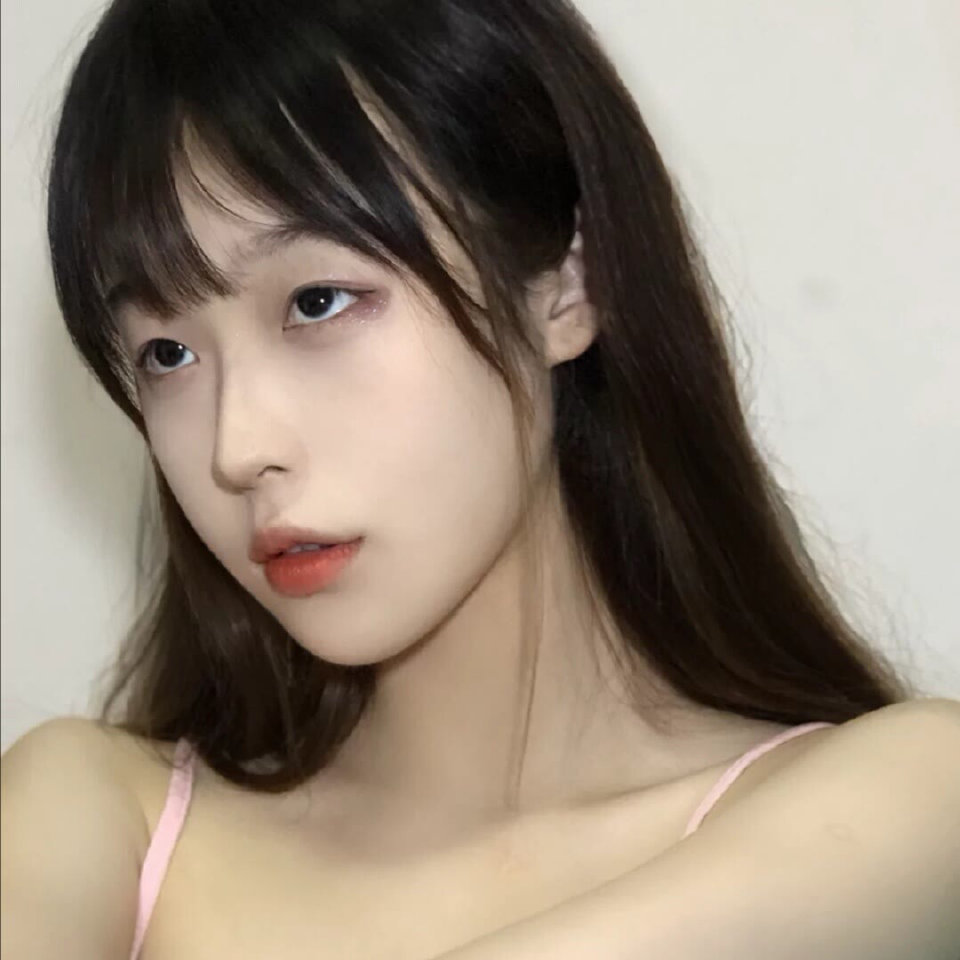 刚刚好,女生头像