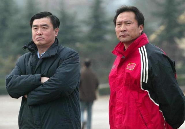 中国足球回忆录屡战屡败的香饽饽一代背锅侠沈祥福