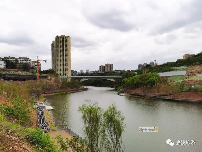 自贡财富水岸图片