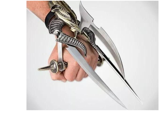 兵器越怪,死得越快!世界3大奇葩冷兵器,第2产自中国