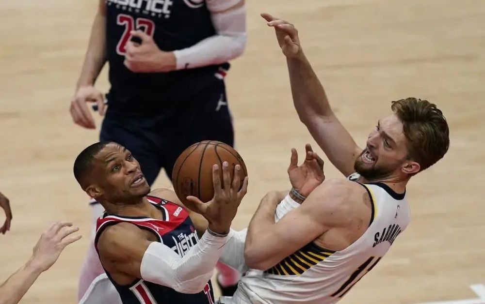 nba 叕场均三双了？“晋升”历史第二人，威少MVP！