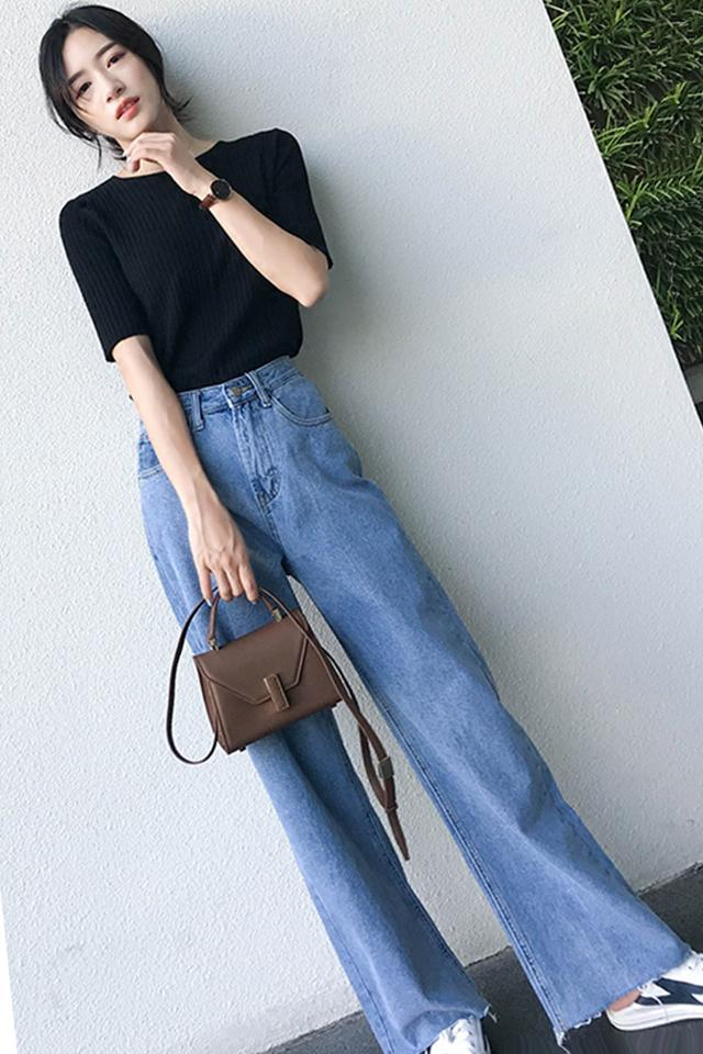 针织短袖搭一切!这么穿又瘦又时髦