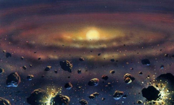 为了获得这些宇宙尘埃,科学家们会挖很多南极的雪,然后将它们带回营地