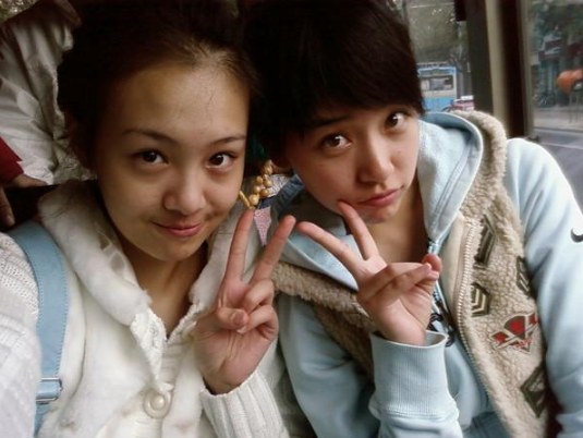 阚清子是郑爽的好友对待感情如出一辙就不能学一下赵丽颖吗