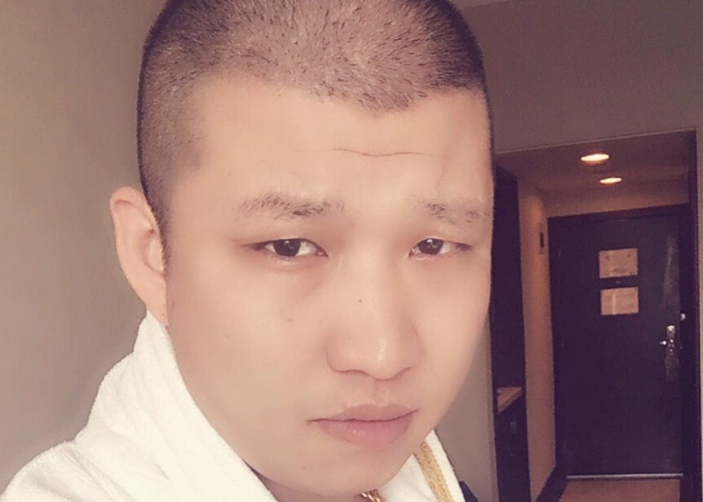 粉丝发文警告网红二驴直言其带货数据作假明显毫无底线