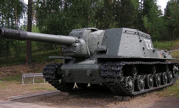 打虎高手isu152自行火炮,砸不穿你就砸蒙你,德军坦克见了就跑.