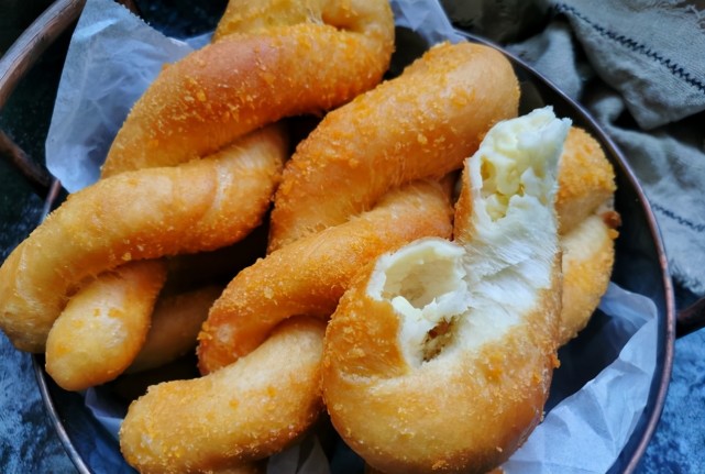 风靡一时的特色酸奶大麻花