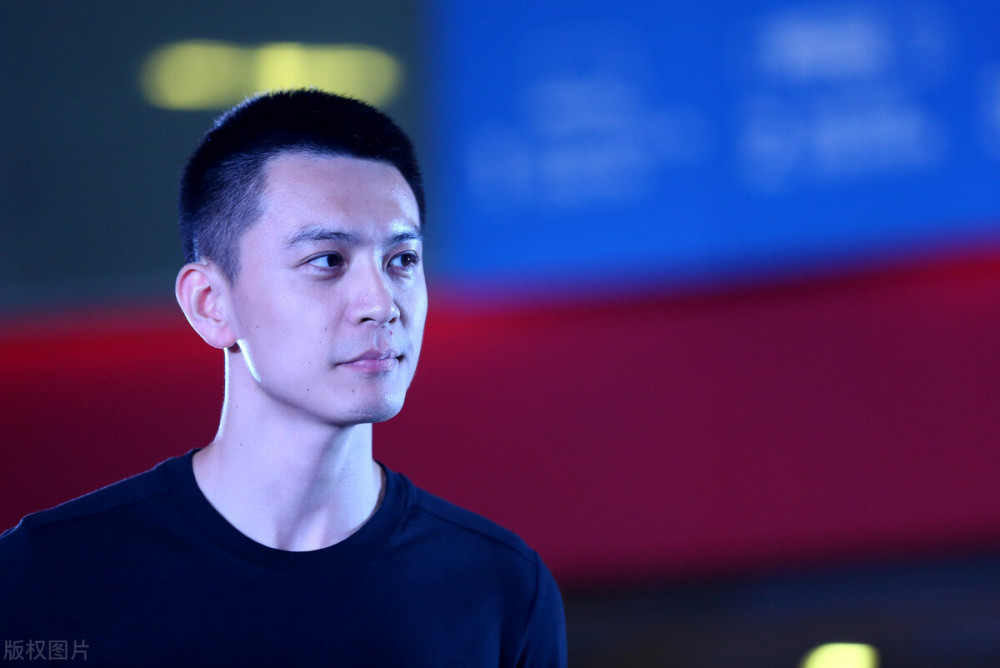 cba 坏消息！杨鸣辞职，韩德君被球迷网络攻击，名宿发声