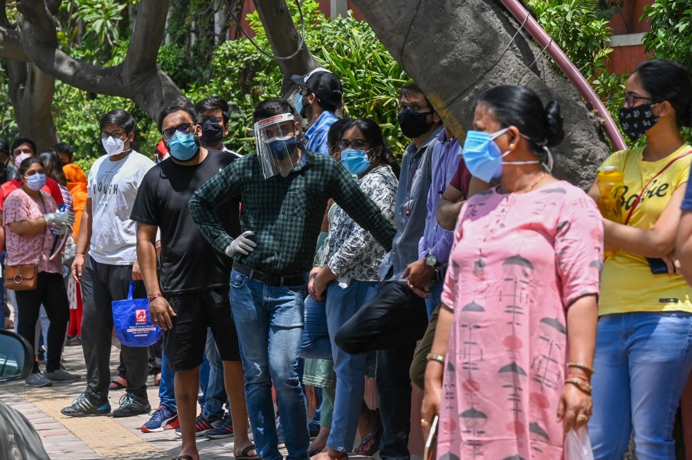 外代一线印度累计新冠确诊病例超2000万例