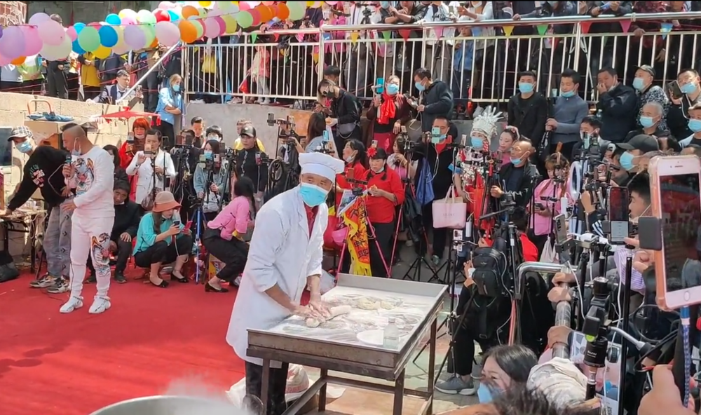 五一节的拉面哥