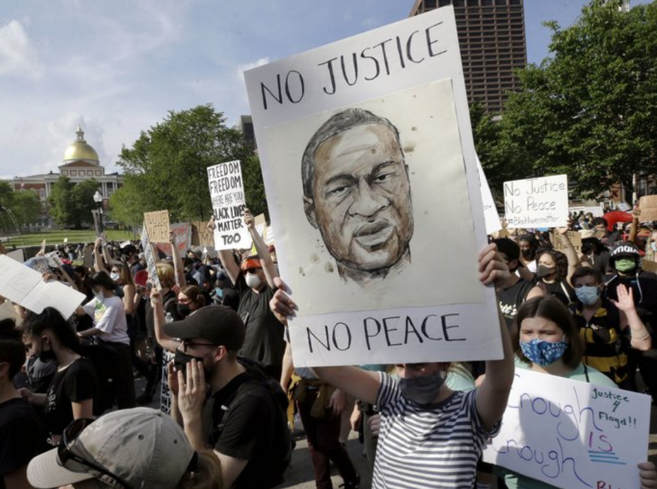 弗洛伊德案被告律师要求重新审判称陪审团受到种族压力威胁