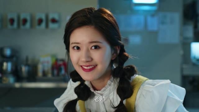 傻白甜到底好不好演 赵露思赵丽颖杨紫本色出演 周冬雨显尴尬 腾讯新闻