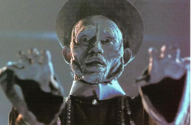 僵尸怎么都穿清朝官服千年僵尸都是如此明显不符合逻辑