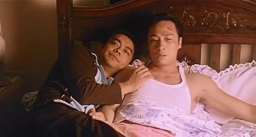 《追虎擒龙》中吴镇宇版的"雷洛"徐乐而他也不是第一回扮演这个角色