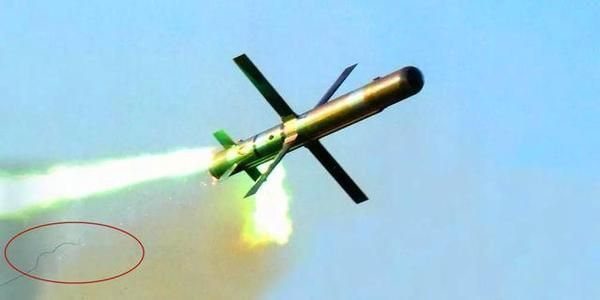 光纤制导反坦克导弹一旦光纤折断后导弹就将成断线的风筝