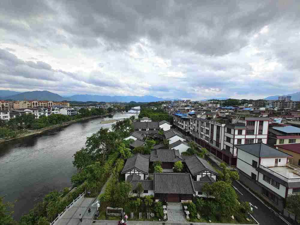 广西兴安县五一期间旅游市场持续火爆