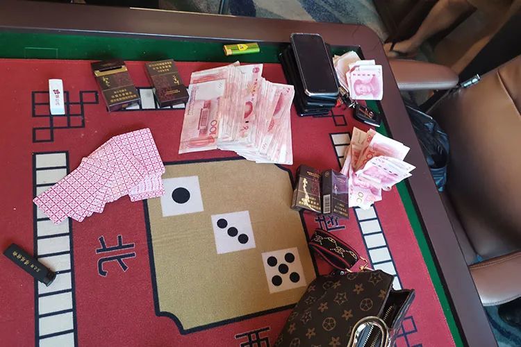 我为群众办实事五里桥派出所破获一起赌博案涉案金额高达七万元