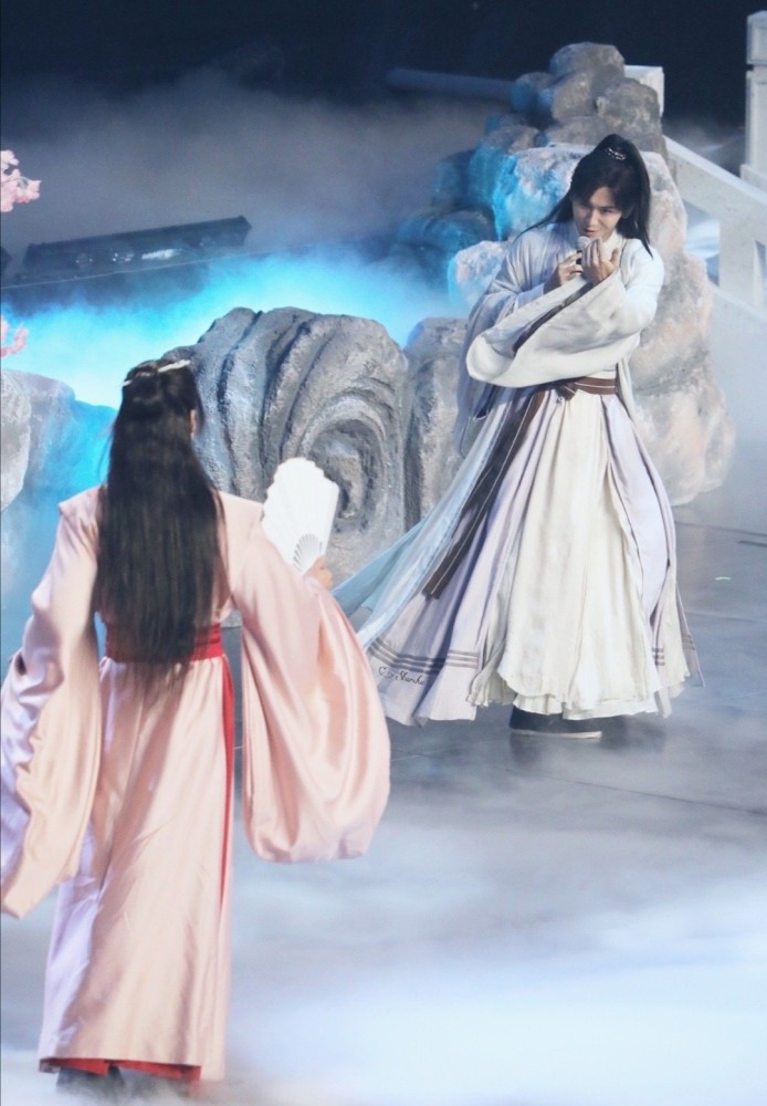 山河令演唱会体面这两个字我已经不想再说第二遍了