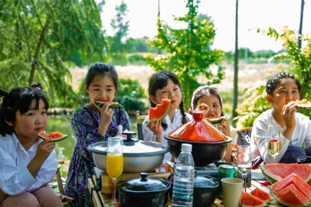 烧烤时光△杨湾驿站溧阳人的胃有着强大的包容性世界各地的美食都想要