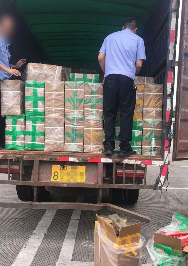 潮汕查获近1200万元假烟