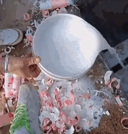 青春有你3被停播娱乐圈恶臭现象被央视曝光比倒牛奶更让我们害怕的是