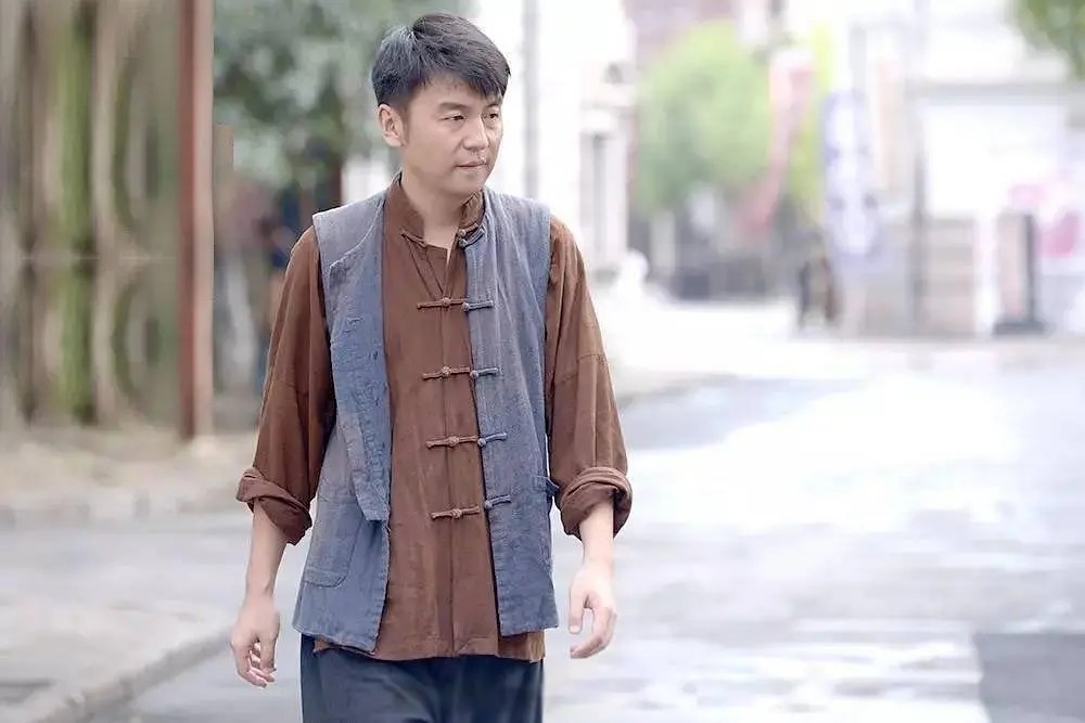 悬崖之上 寻找日军实验幸存者王子阳,并且护护出境