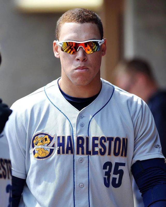 美职棒小联盟今天开季就来康康大联盟球星青涩模样