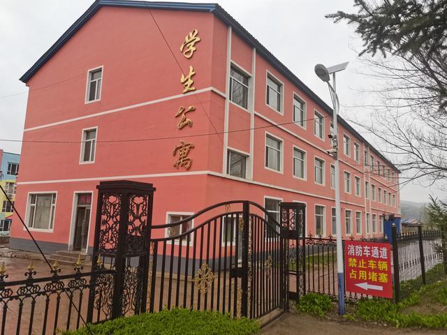 吉林乡村学校:桦甸市桦树乡九年一贯制学校,物是人非,使命不变