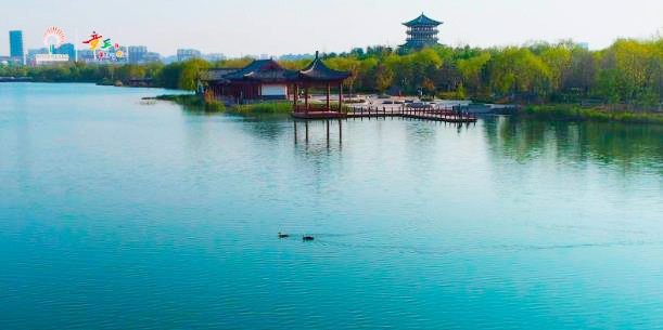 公園裡瞰小康章丘繡江河公園