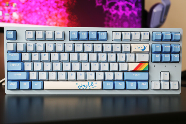 首发新品300元档位客制化体验达尔优a87天空蓝限定版天空轴体验