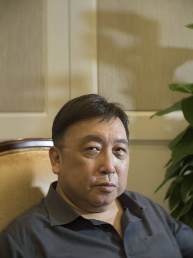 专访王晶：任何事情都得在商业上证明自己，不然就是个人爱好_腾讯新闻