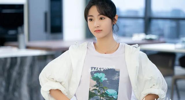 乌鸦小姐大结局陈雯雯恼羞成怒将姜小宁推向马路顾川暴怒