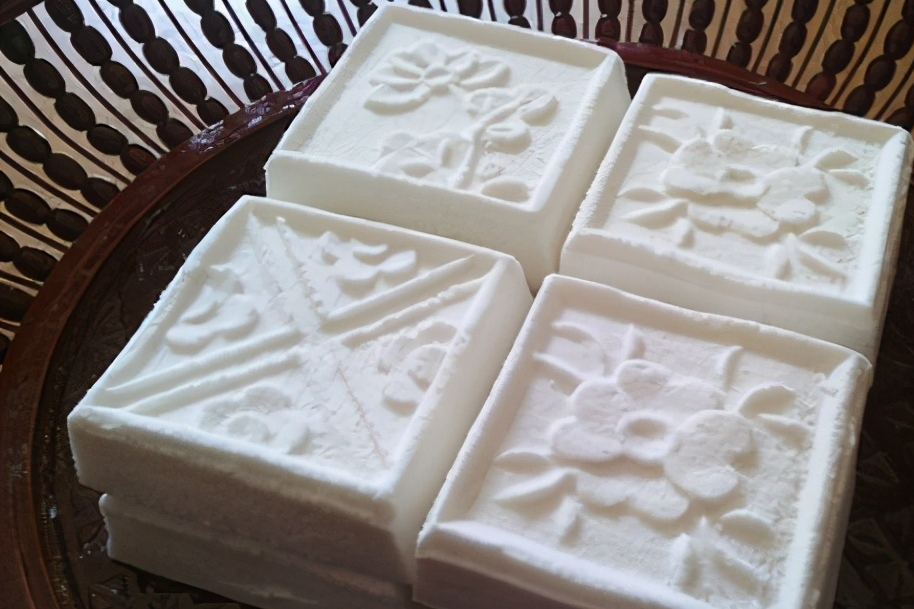 如懿传惢心塞给大阿哥的鱼茸花糕原来大有来头难怪大阿哥倒戈