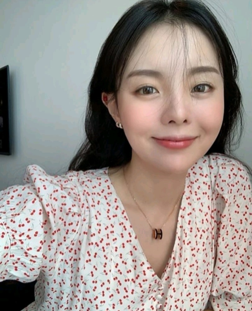 防弹少年团郑号锡亲姐姐结婚,成员们来了,姐姐身材这么好爱情这么甜的