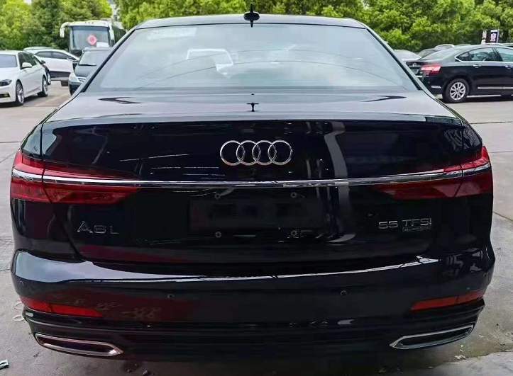 实拍55tfsi奥迪a6l,"动力猛兽",内饰科技,但价格能接受吗?_腾讯新闻