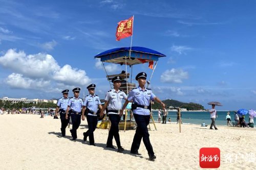 海陆空立体巡逻海南海岸警察五一期间护航辖区景区平安