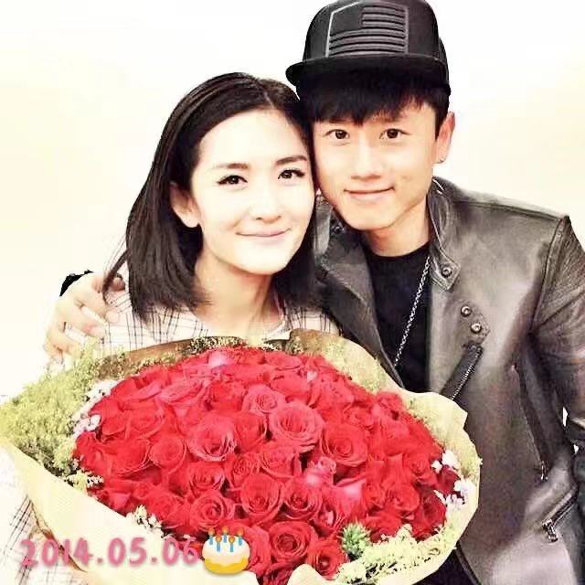 张杰分享视频为谢娜庆生甜蜜撒糖娜生日快乐爱你