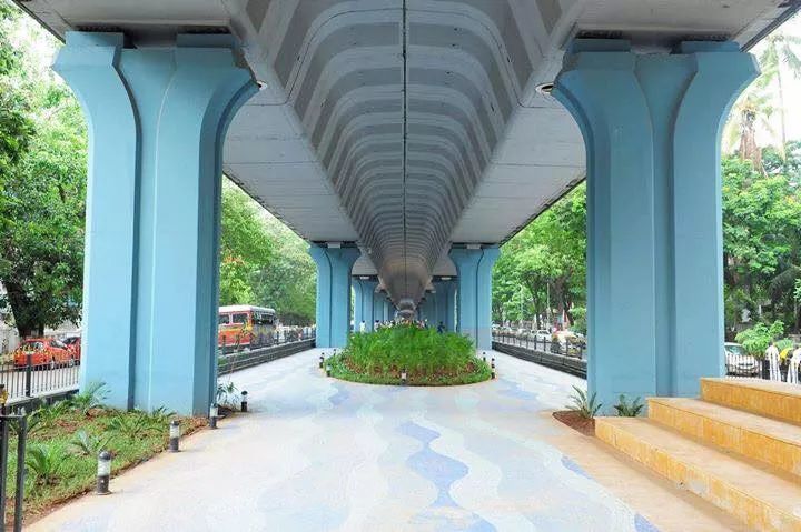 收集高架桥下空间设计