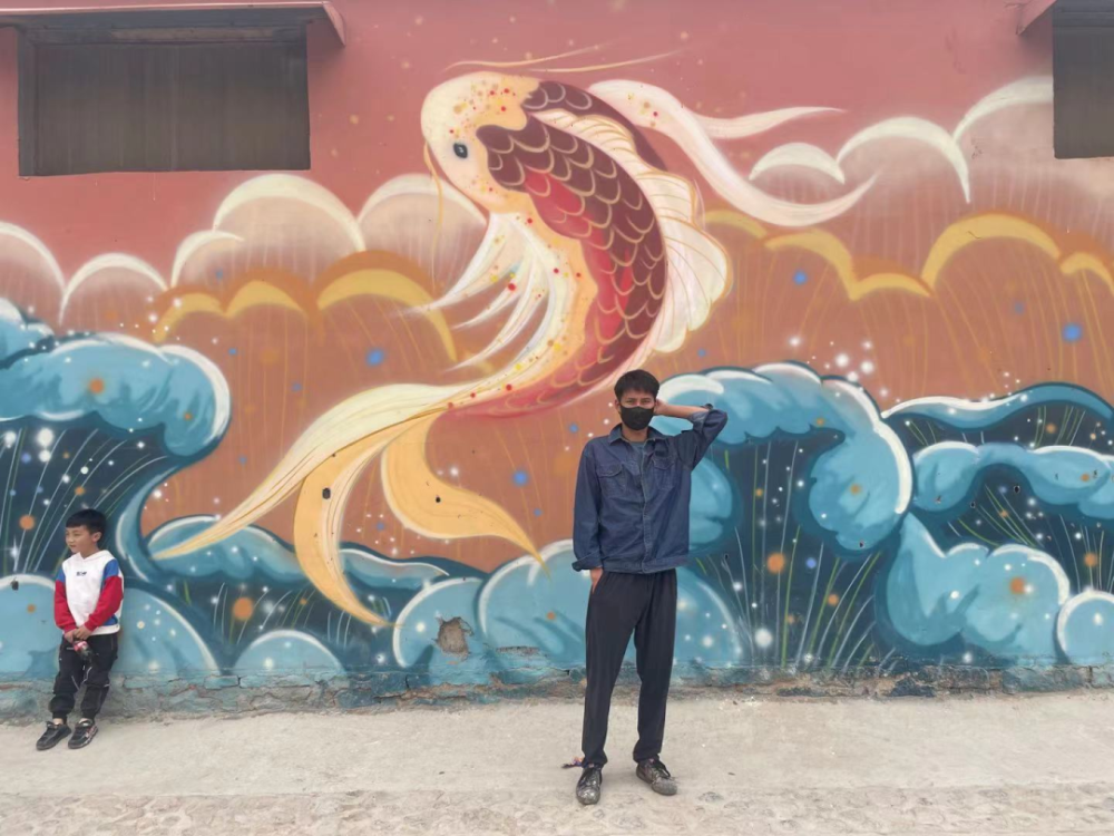 在尚勤杰眼里,在小屯村画画已经不再是一份