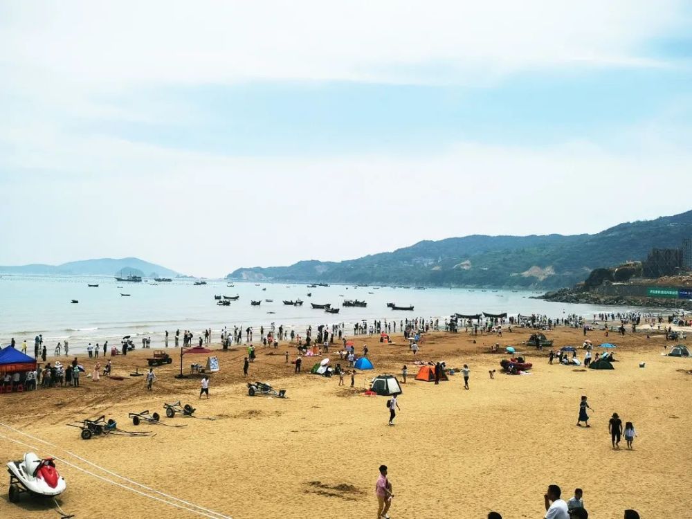 炎亭渔寮大爆发人山人海