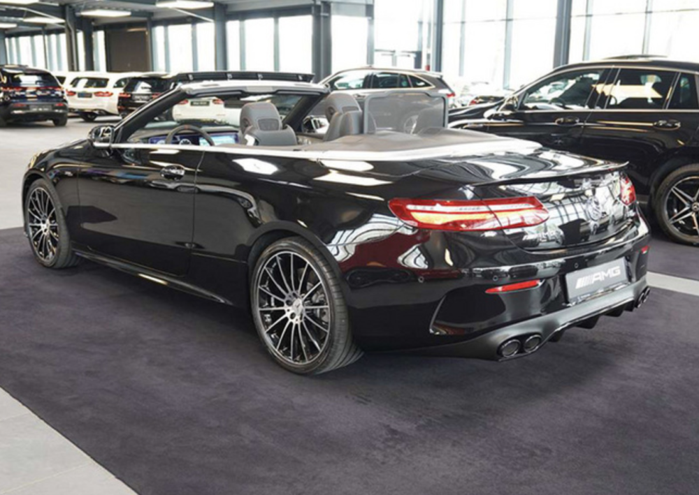 梅赛德斯-amg e53敞篷版实拍图曝光 搭载3.0t发动机