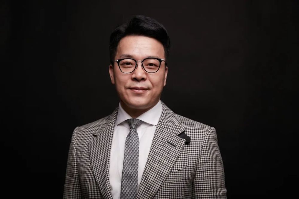 张艺谋与程青松首度握手青年电影手册年度盛典吸引了哪些大咖