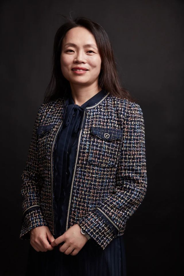 张艺谋与程青松首度握手,青年电影手册年度盛典吸引了哪些大咖?