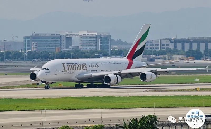 30余年首亏阿联酋航空集团 21财年亏损221亿迪拉姆 腾讯新闻