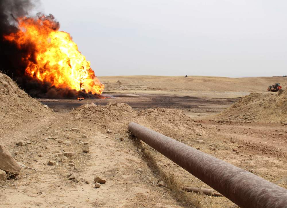 (外代一线)油井遭袭