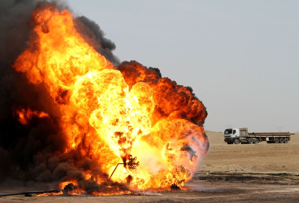 外代一线油井遭袭