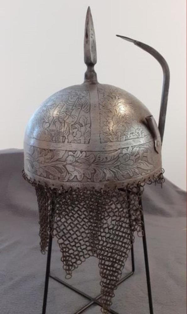 波斯铁甲重骑兵的黄昏:死在火器时代的精美头盔,漂亮但不堪一击
